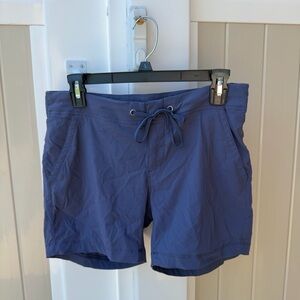 Columbia Women's Navy Cargo Shorts